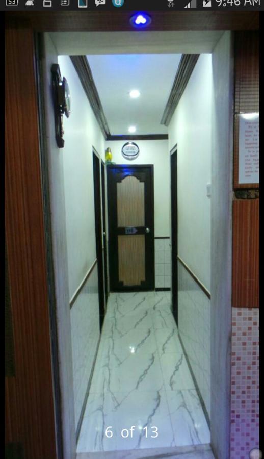 New Metro Guest House Мумбаи Экстерьер фото
